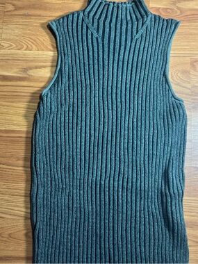 Rock & Republic Ribbed Sleeveless Mock Neck Dress in Teal